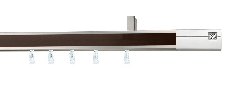 Jednořadá hliníková garnýž Aveno Crystal v barvě wenge. Profil 31×13 mm, montáž na stěnu nebo strop. Vhodná pro záclony i závěsy.