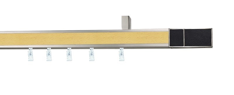 Jednořadá garnýž Aveno Croco v černo-bukové barvě. Hliníkový profil 31×13 mm s drážkou. Montáž na zeď nebo strop.
